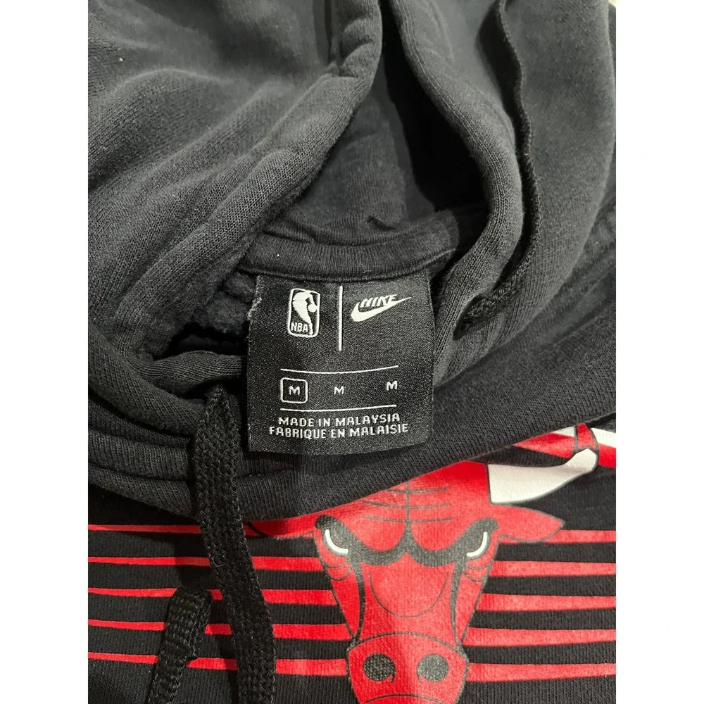 Nike Chicago Bulls NBA Basketball Hoodie Mens Medium Black Fleece Pullover Swish